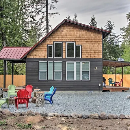 Cozy Cabin - 5 Miles To Mt Rainier National Park!